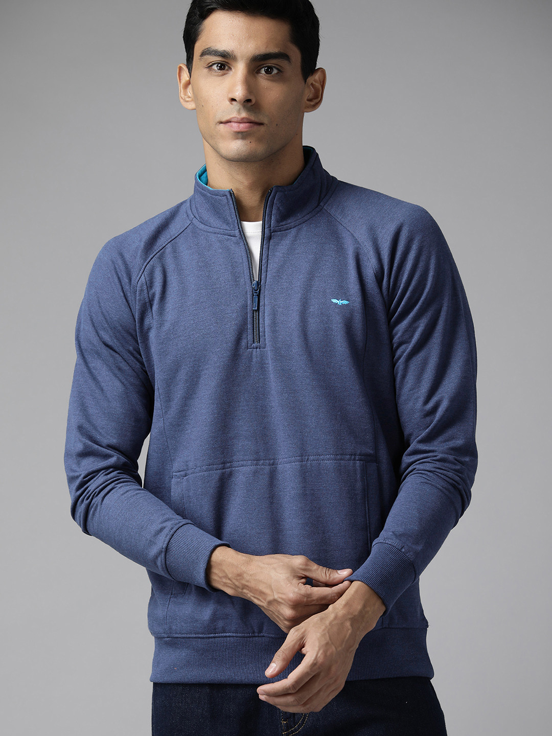 

Park Avenue Men Blue Solid Sweatshirt