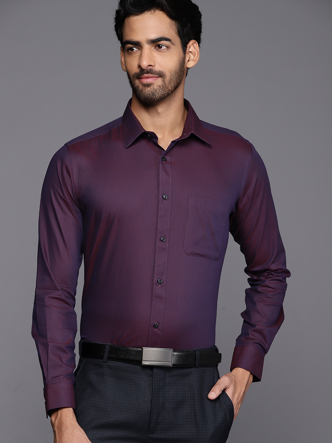 

Raymond Men Purple Pure Cotton Solid Slim Fit Formal Shirt
