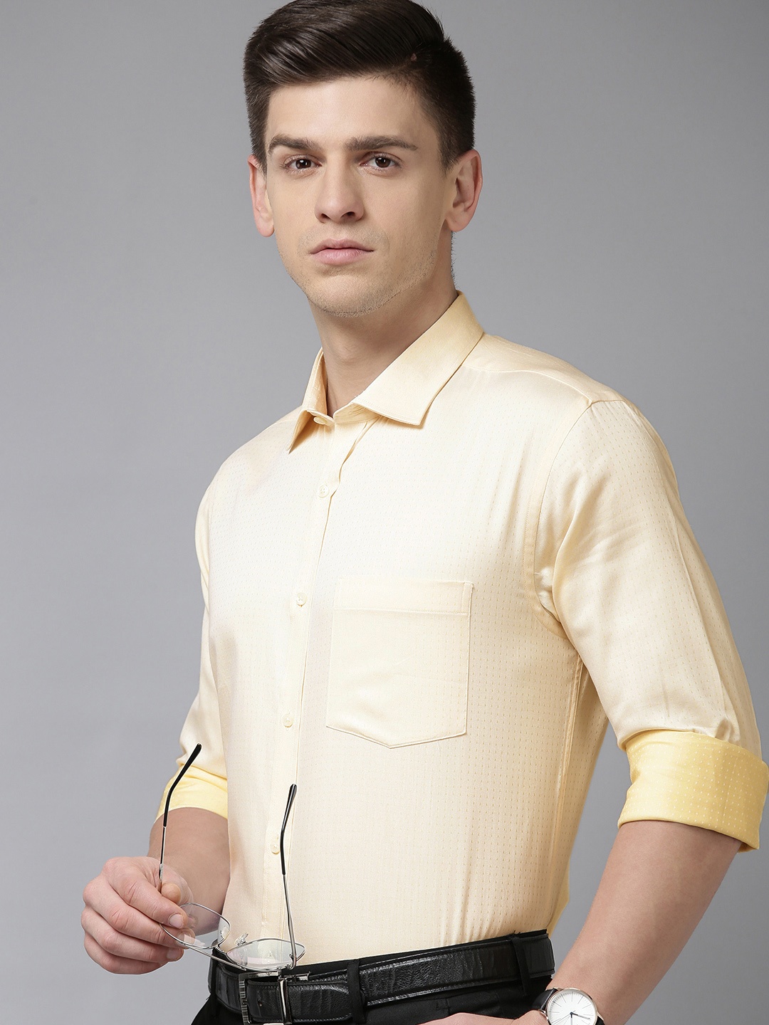 

Park Avenue Men Yellow Slim Fit Printed Pure Cotton Formal Shirt