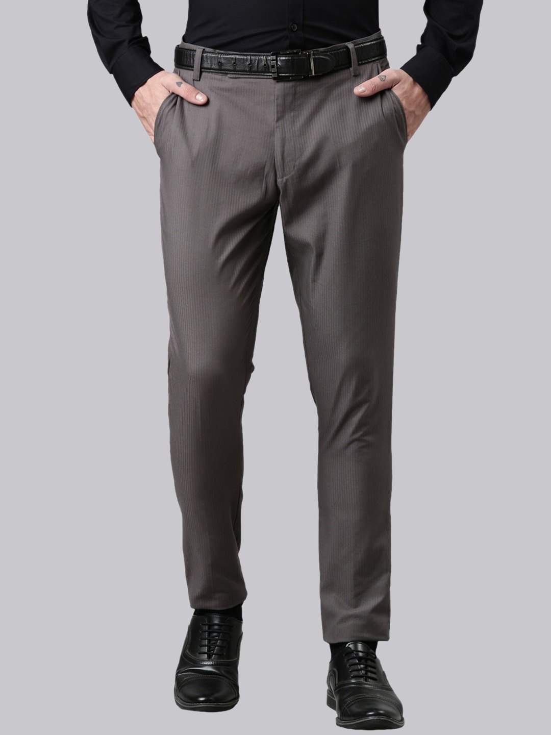 

KRYPTIC Men Solid Tapered Fit Cropped Formal Trouser, Charcoal
