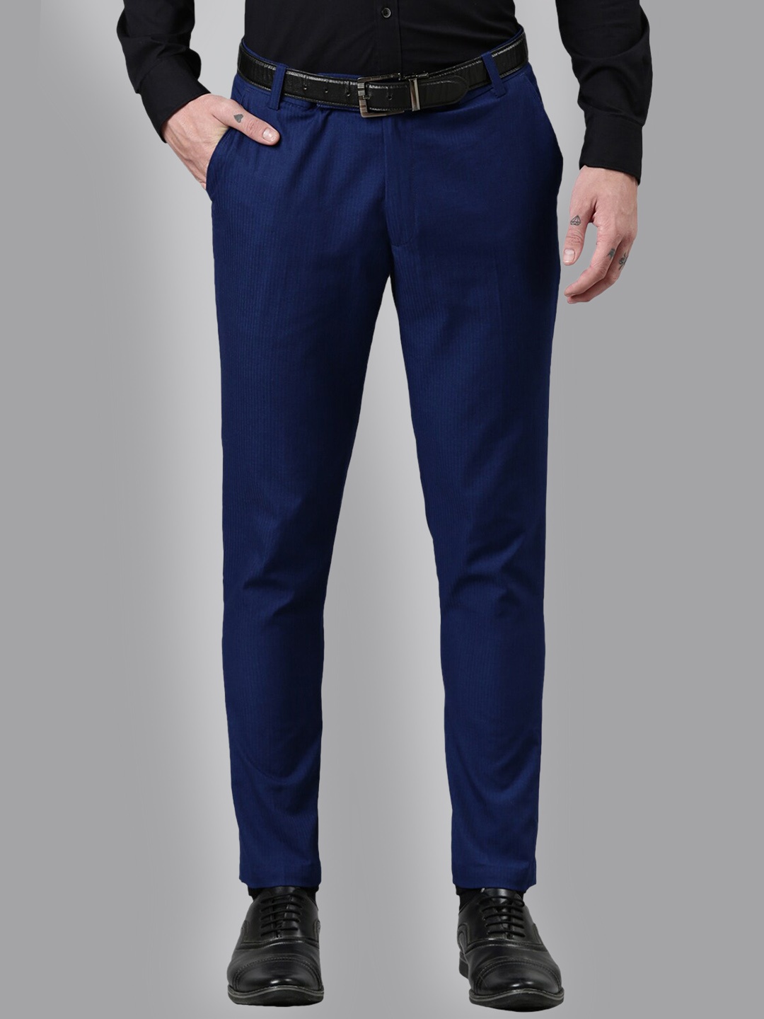 

Kryptic Men Tapered Fit Cropped Formal Trousers, Blue