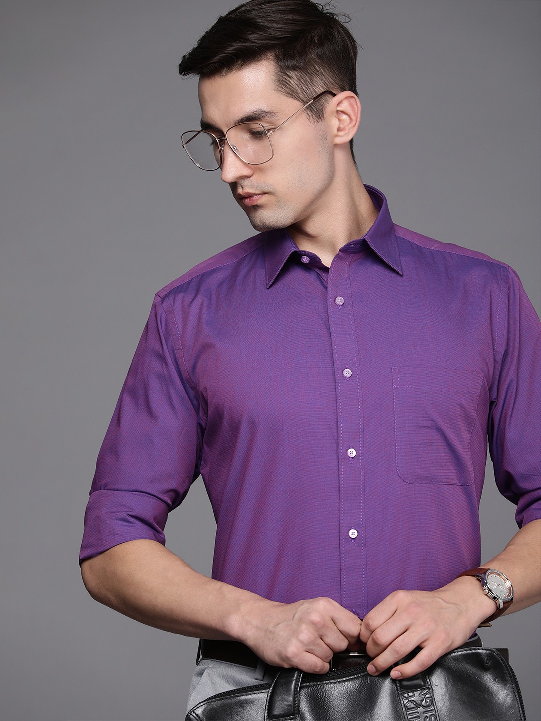 

Raymond Men Purple Solid Slim Fit Pure Cotton Formal Shirt