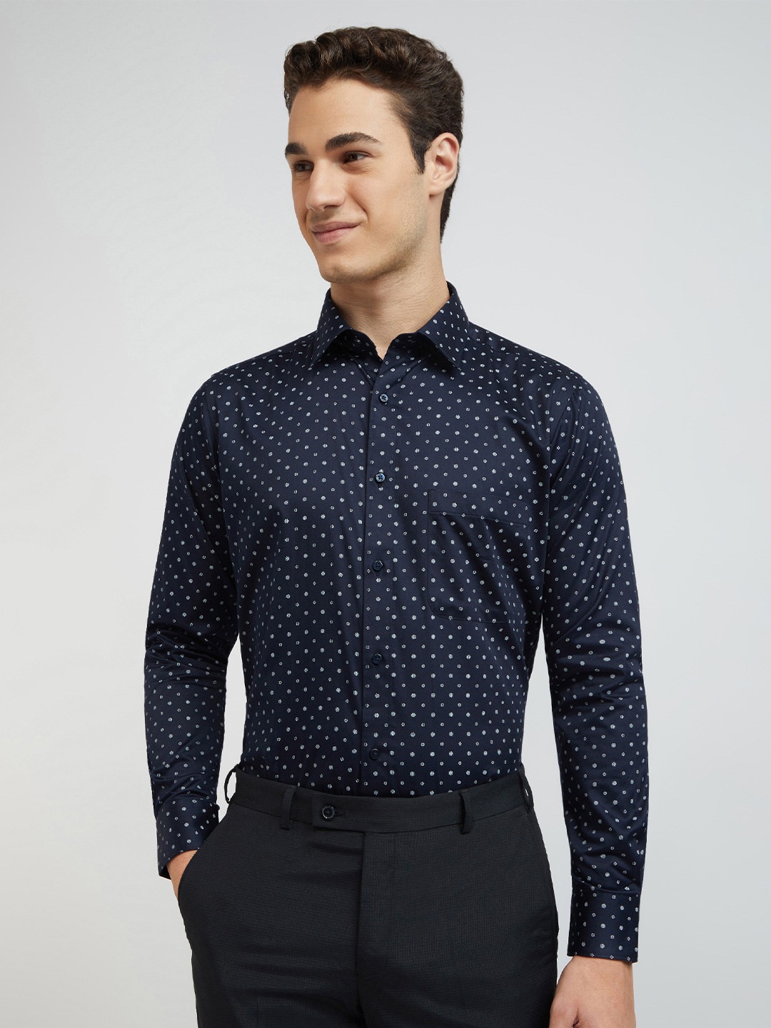 

Raymond Men Blue Slim Fit Micro Ditsy Printed Pure Cotton Formal Shirt