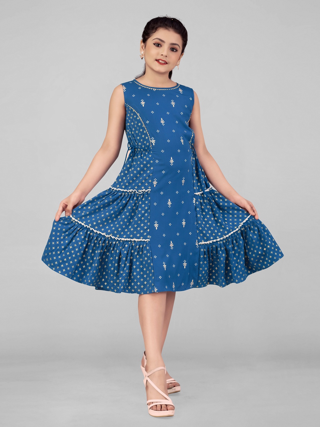 

FASHION DREAM Girls Blue & Off White Ethnic Motifs Crepe Ethnic Dress