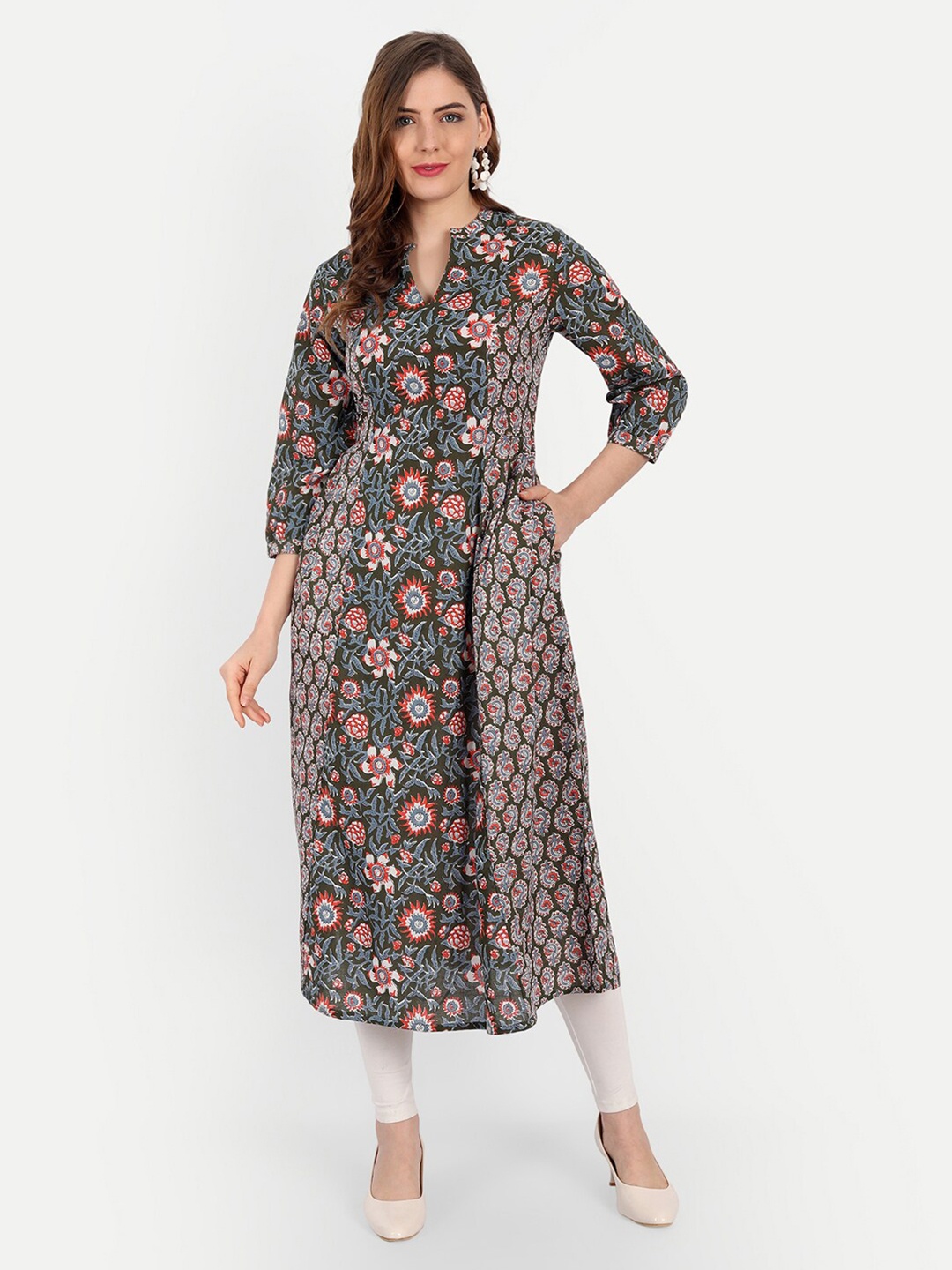 

SUTI Women Green & Red Floral Printed Floral Kurta