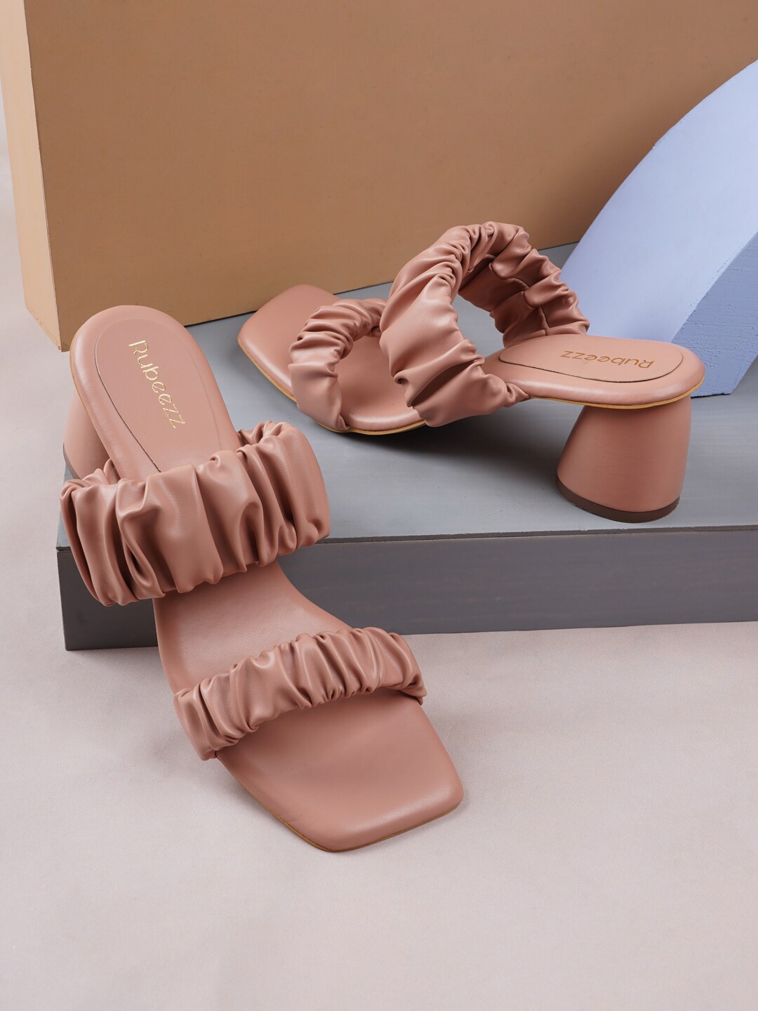 

Rubeezz Women Pink Block Heels