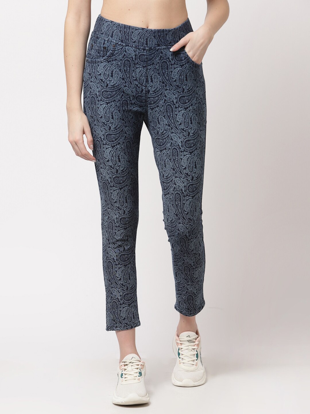 

Westwood Women Blue Printed Skinny-Fit Jeggings