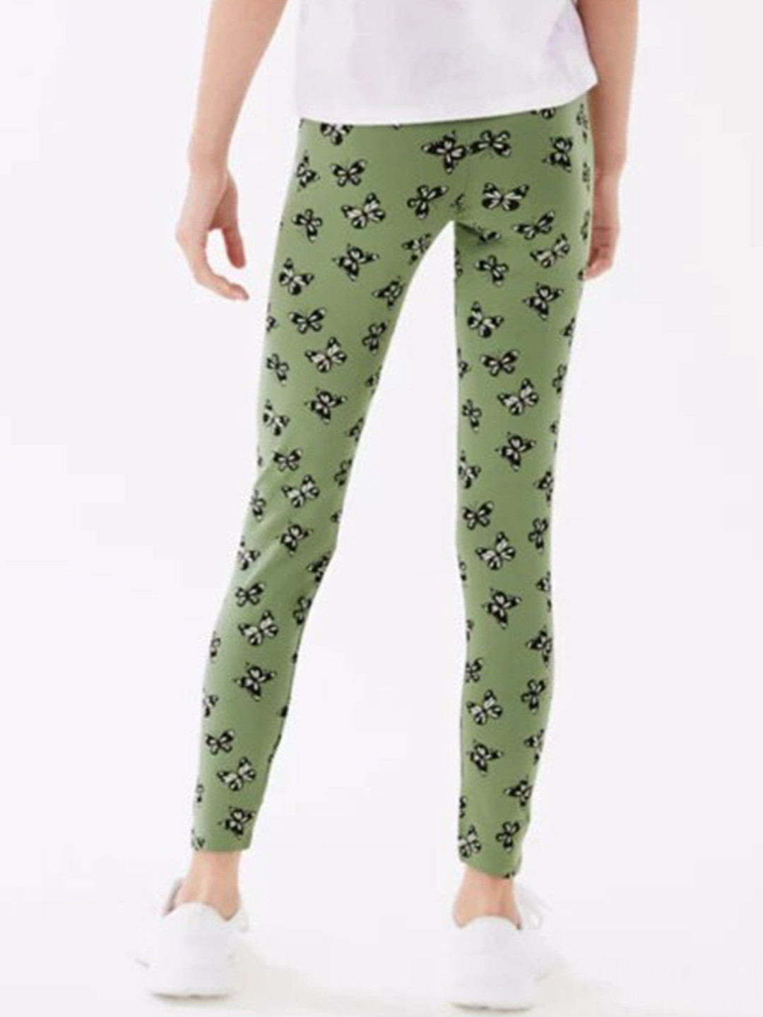 

Marks & Spencer Boys Khaki Floral Printed High-Rise Trouser