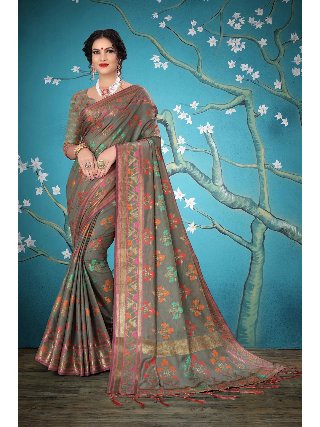 

Mizzific Grey & Green Woven Design Zari Pure Cotton Jacquard Chanderi Saree