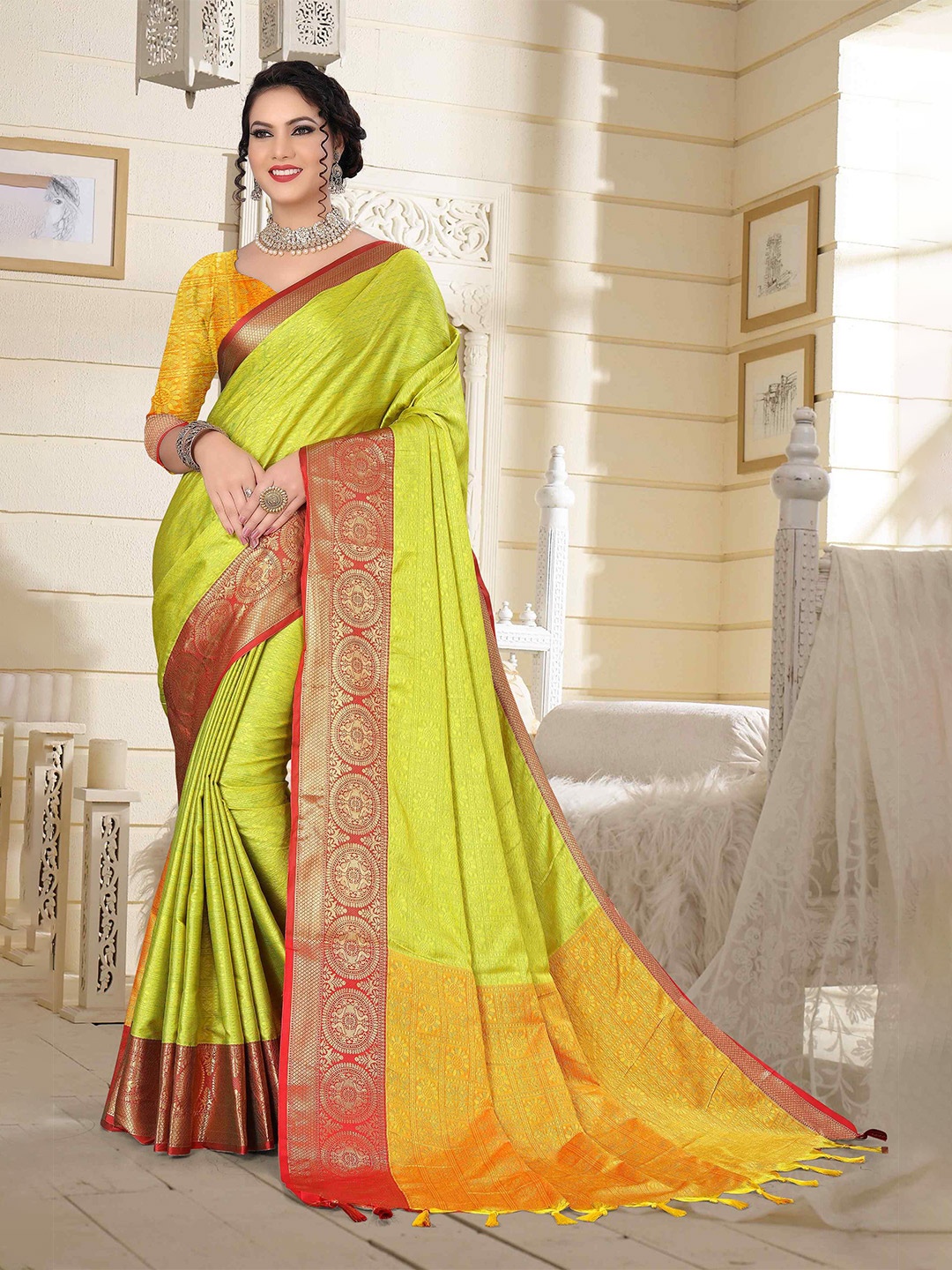 

Mizzific Green & Red Floral Zari Silk Cotton Kanjeevaram Saree