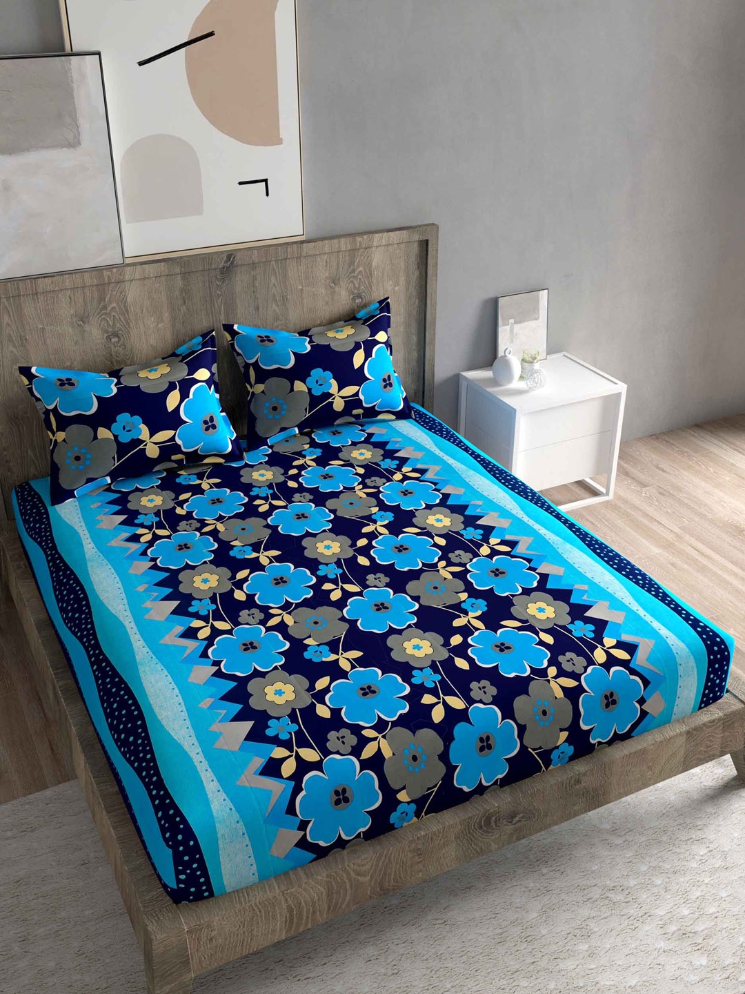 

Spangle Blue & Yellow Floral 220 TC King Bedsheet with 2 Pillow Covers