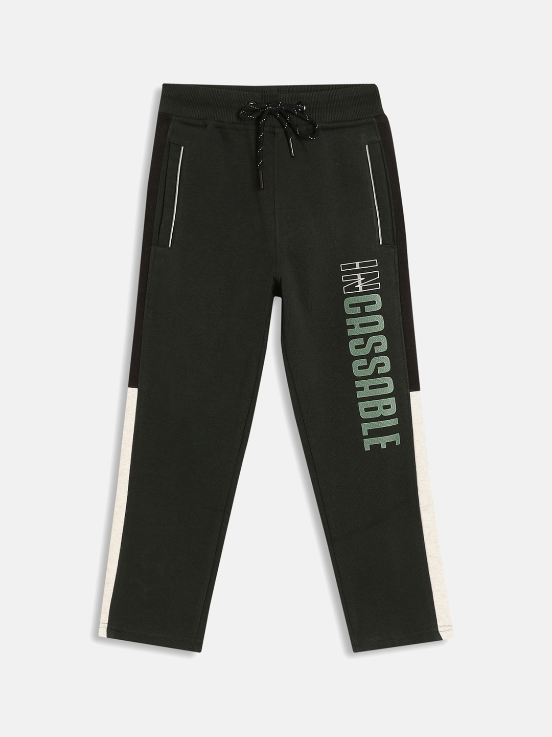 

Octave Boys Green Solid Cotton Track Pants