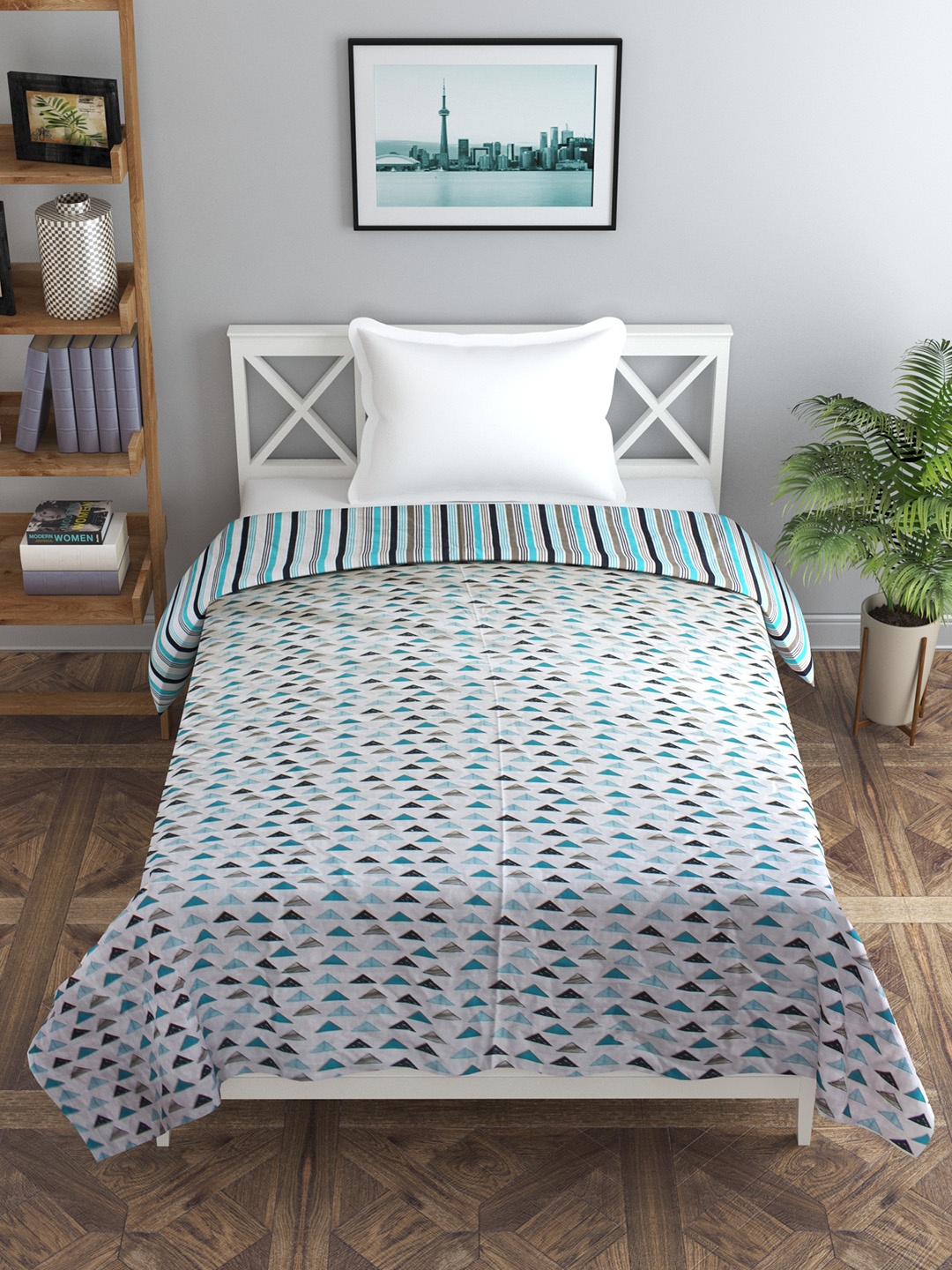 

Trance home Linen Blue Black Triangles 210 GSM Pure Cotton Reversible Single Bed Size Dohar