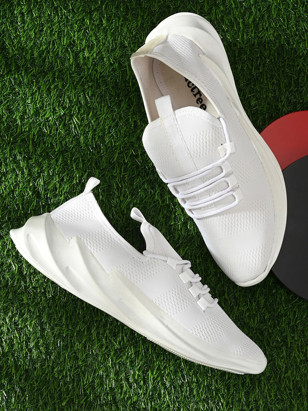 

Mactree Men White Sneakers
