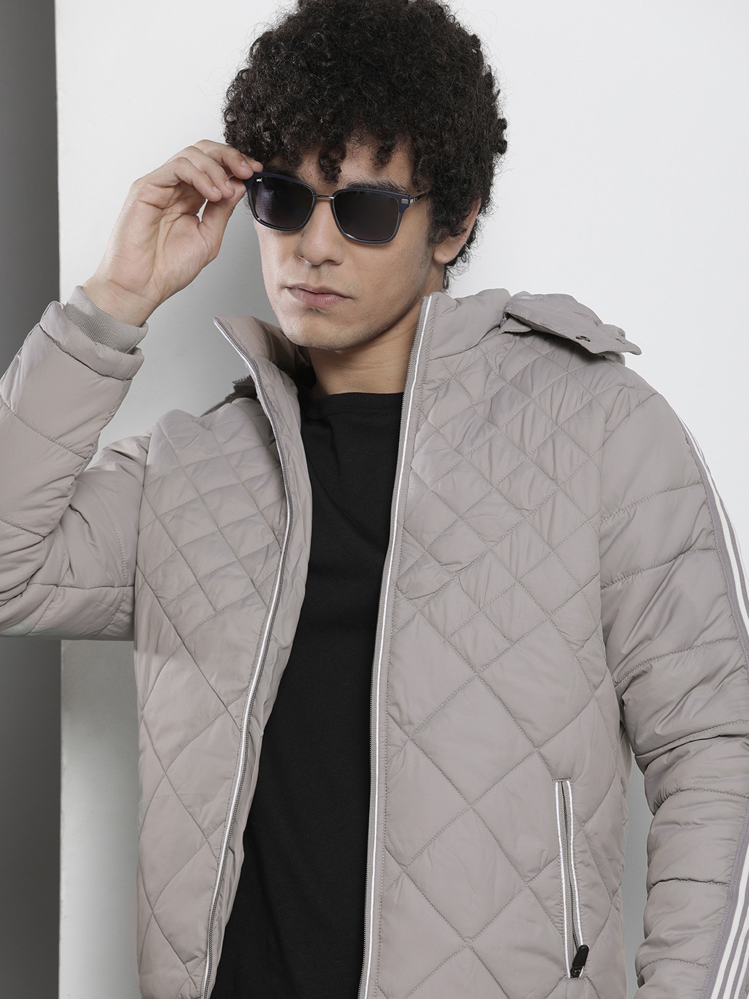 

The Indian Garage Co Men Grey Solid Quilted Jacket