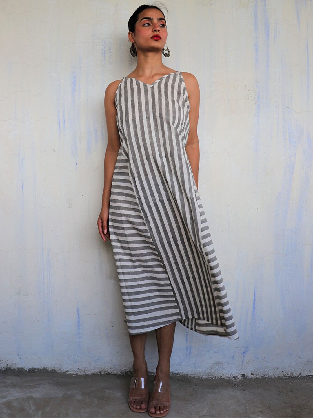 

Chidiyaa White Striped A-Line Midi Dress