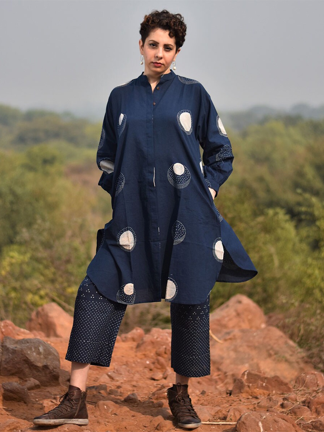 

Chidiyaa Women Blue Geometric Printed Kurta