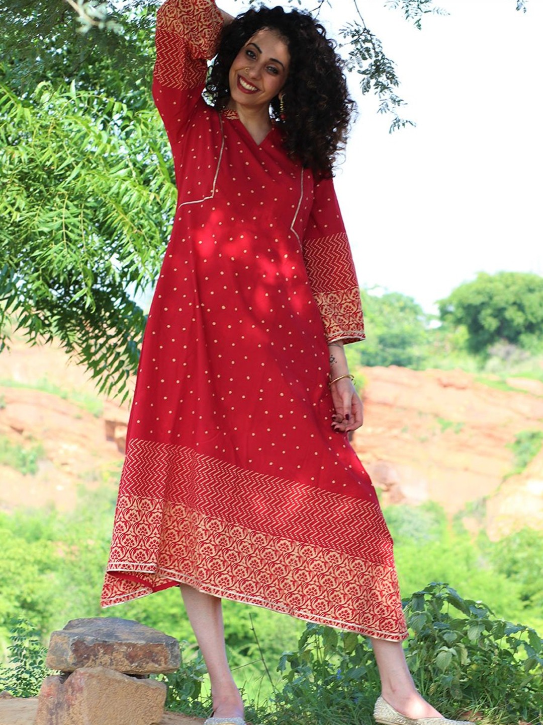 

Chidiyaa Women Red & Cream Ethnic Cotton A-Line Midi Dress