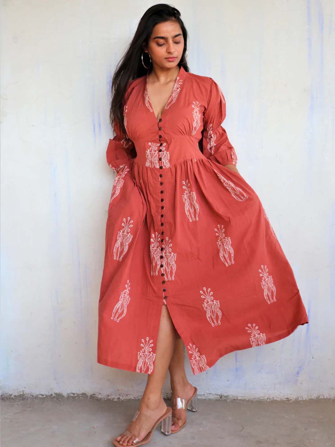 

Chidiyaa Women Coral Printed Cotton Midi Dress