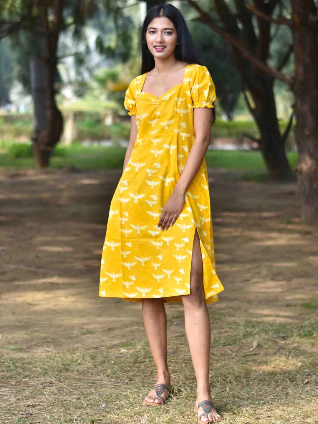 

Chidiyaa Women Yellow Floral A-Line Dress