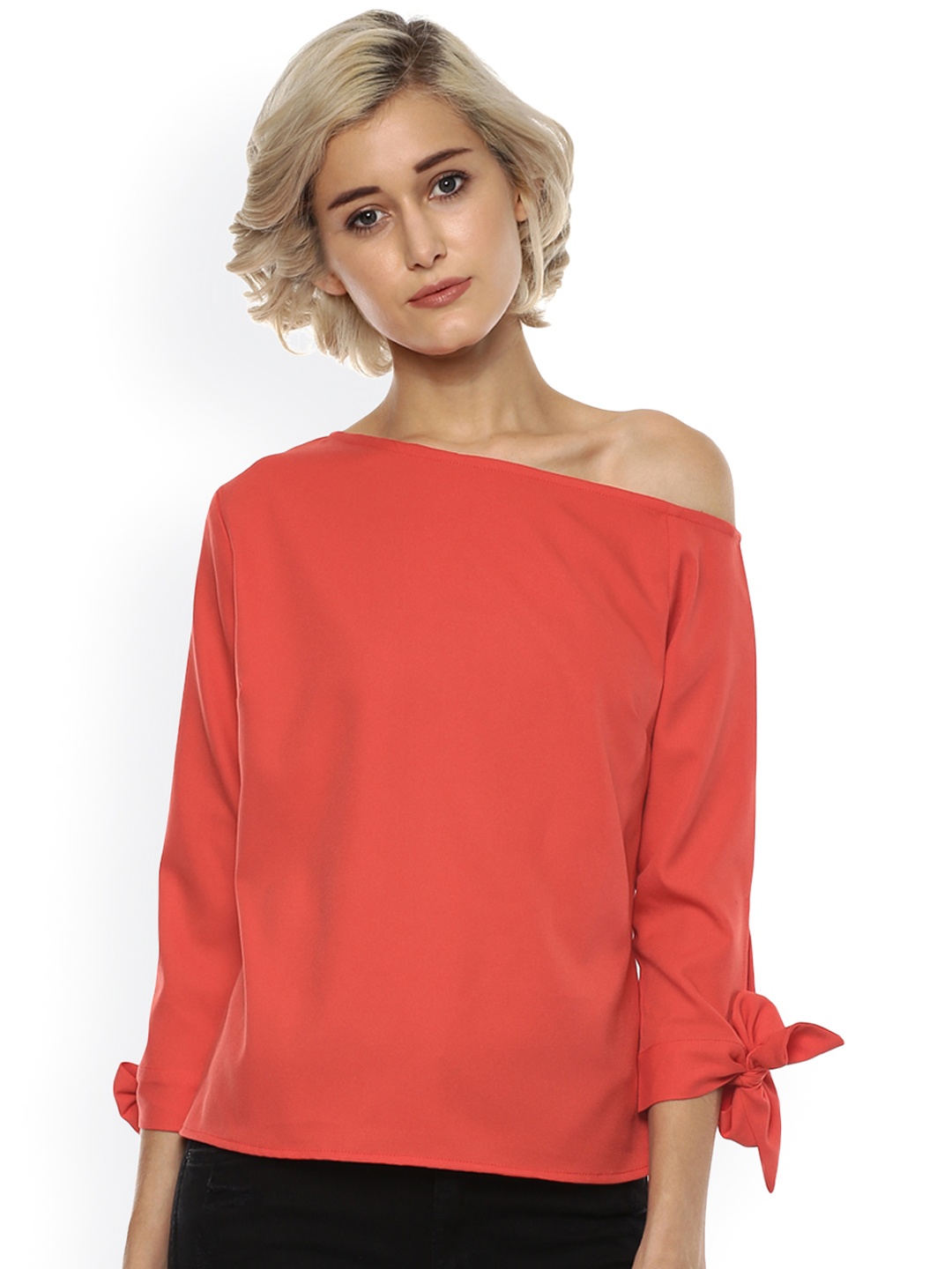 

Harpa Women Red Solid Top