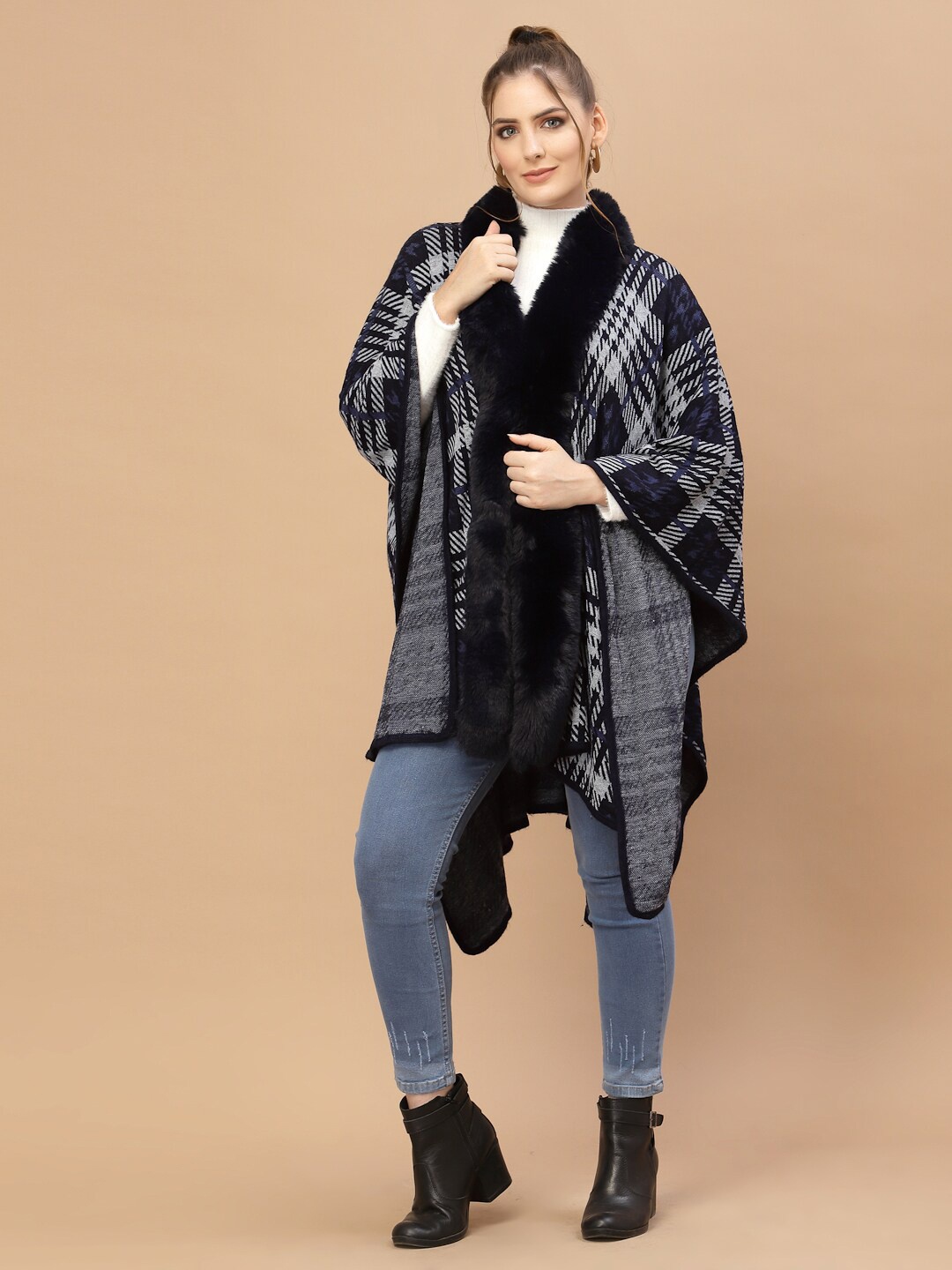 

Mafadeny Women Blue & White Checked Poncho Sweater