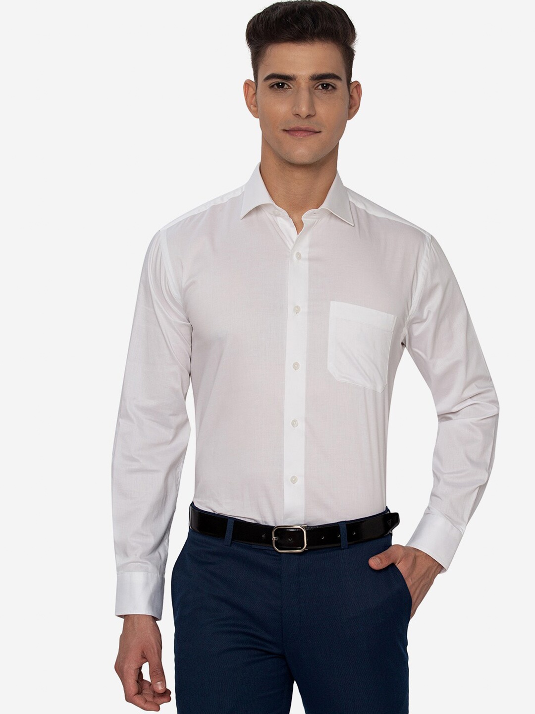 

JADE BLUE Men White Casual Cotton Shirt