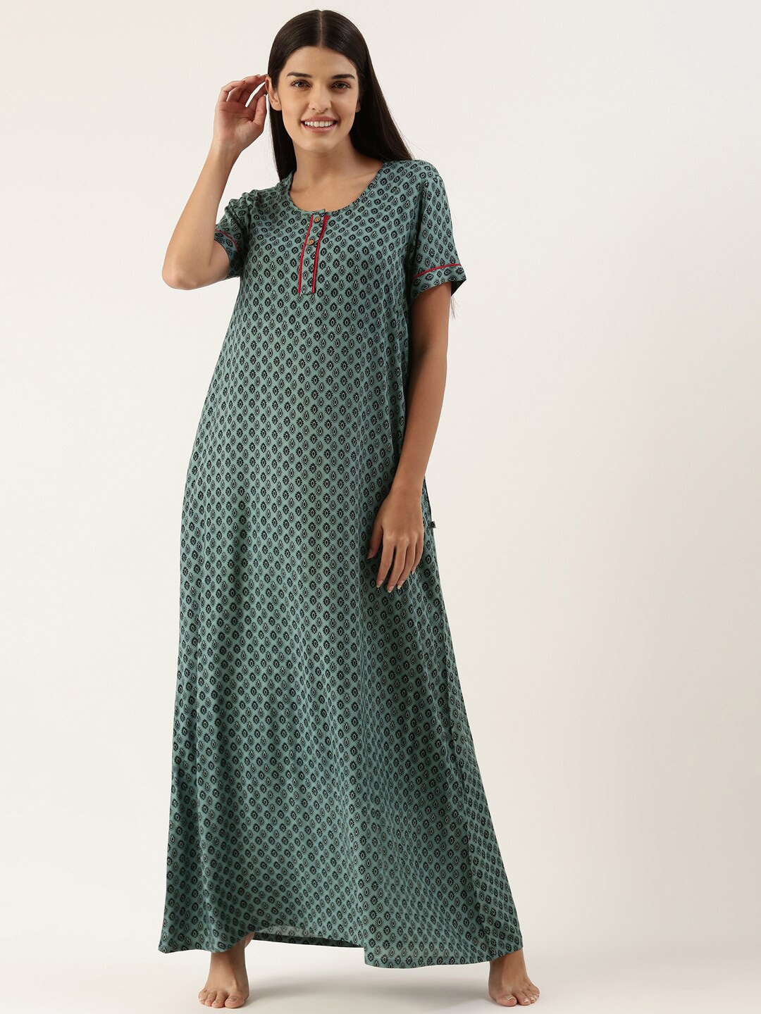 

Bannos Swagger Women Green Printed Maxi Nightdress