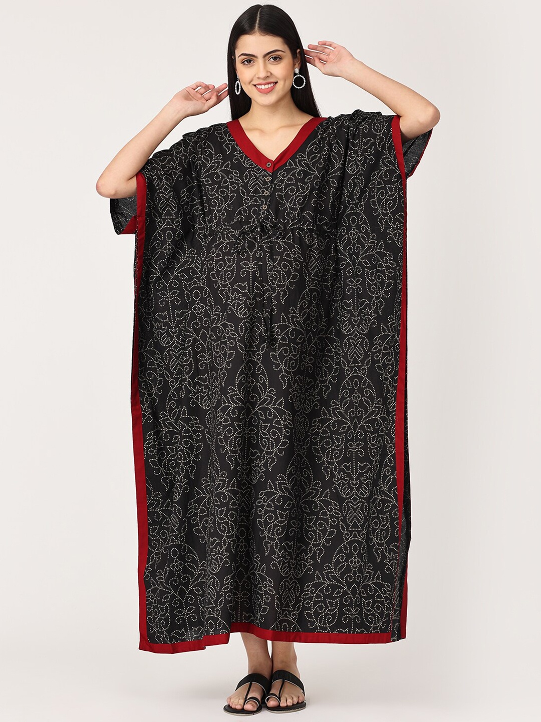 

The Mom Store Black Printed Maternity Maxi Nightdress