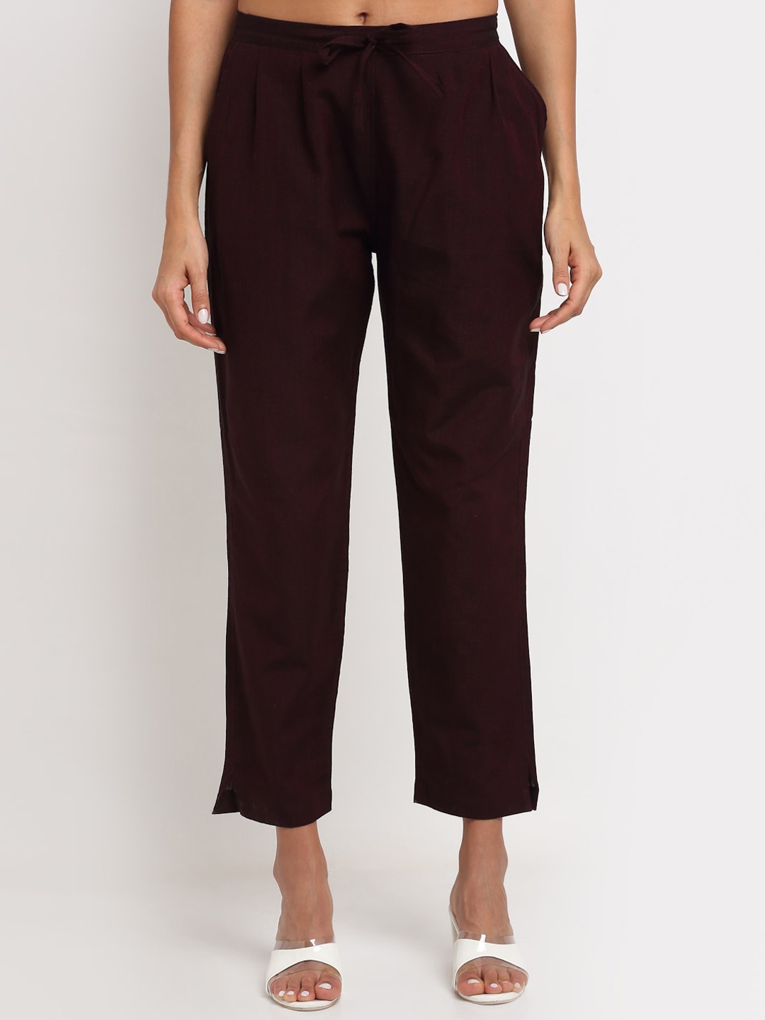 

NEUDIS Women Cotton Burgundy Solid Cropped Cigarette Trousers