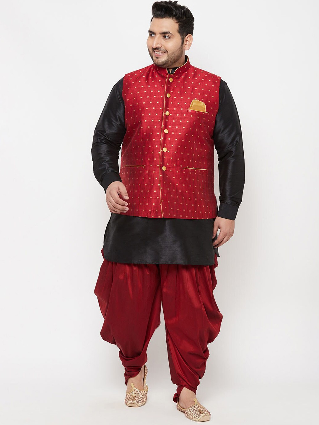 

VASTRAMAY Men Black & Red Kurta Set With Nehru Jacket