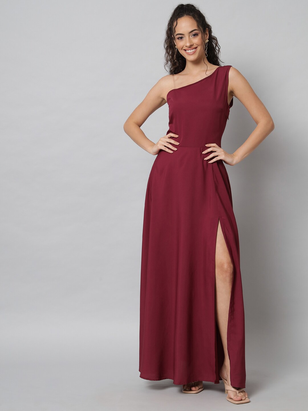 

emeros Burgundy One Shoulder Crepe Maxi Dress