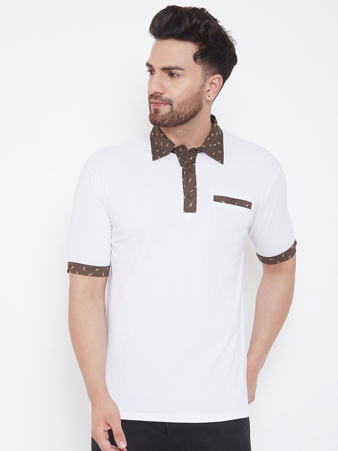 

Hypernation Men White & Brown Colourblocked Polo Collar T-shirt