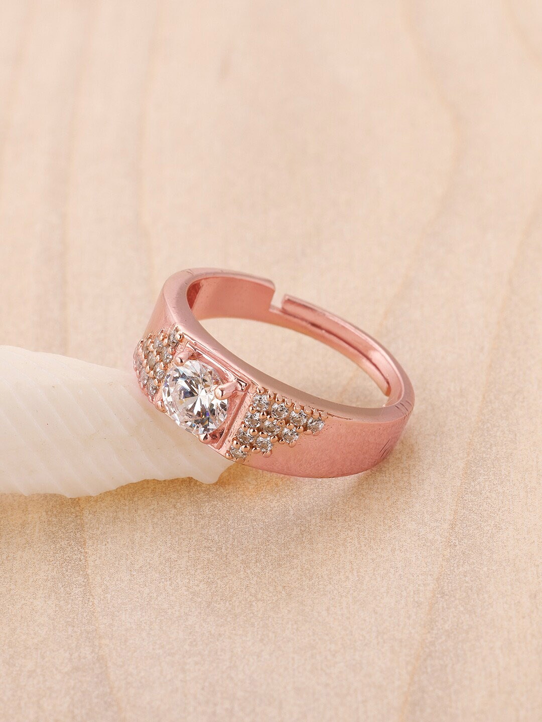 

GIVA Men Rose Gold-Plated & CZ Studded Finger Ring