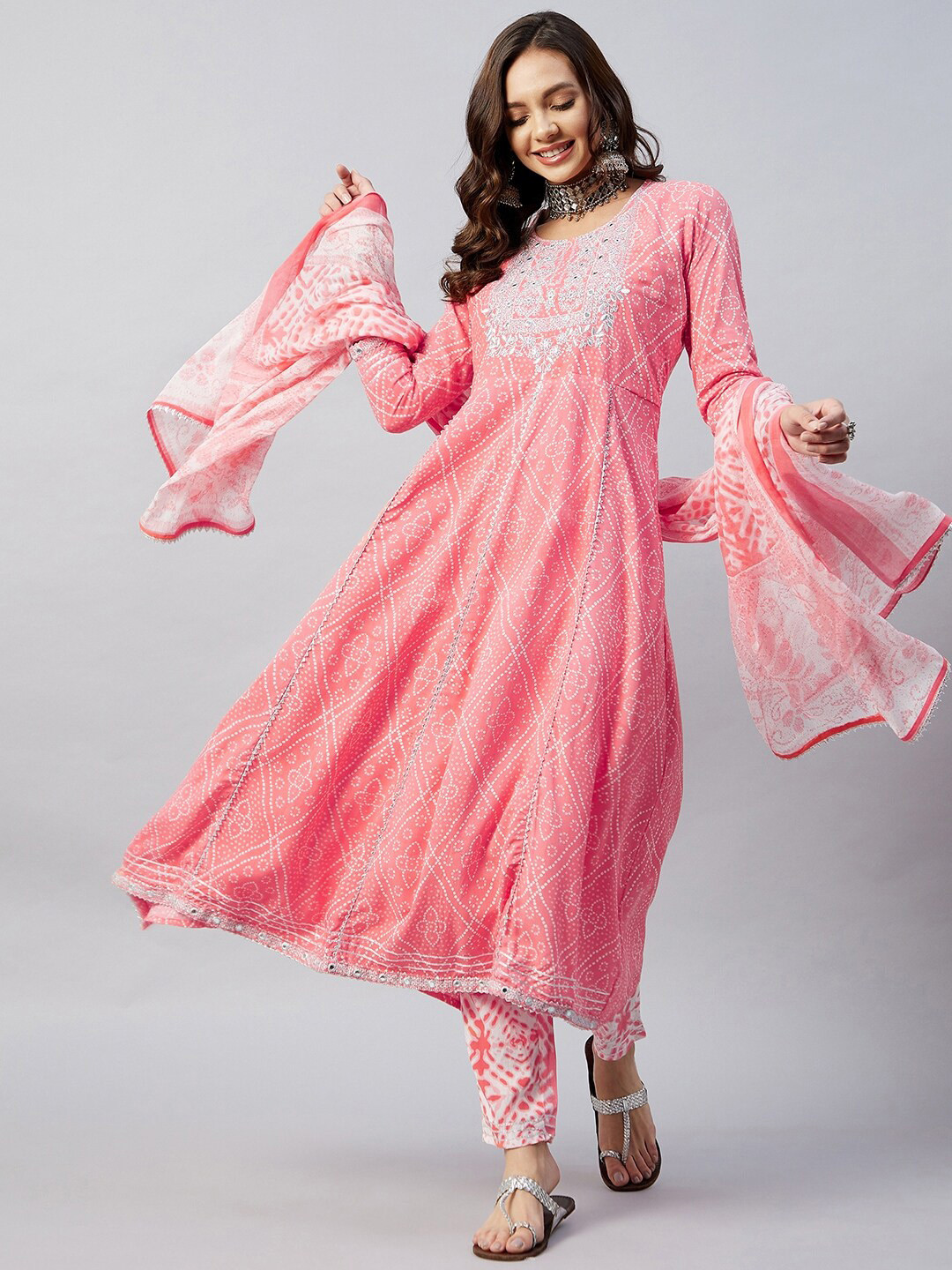 

InWeave Women Peach-Coloured Ethnic Motifs Embroidered Pure Cotton Kurta with Trousers & With Dupatta