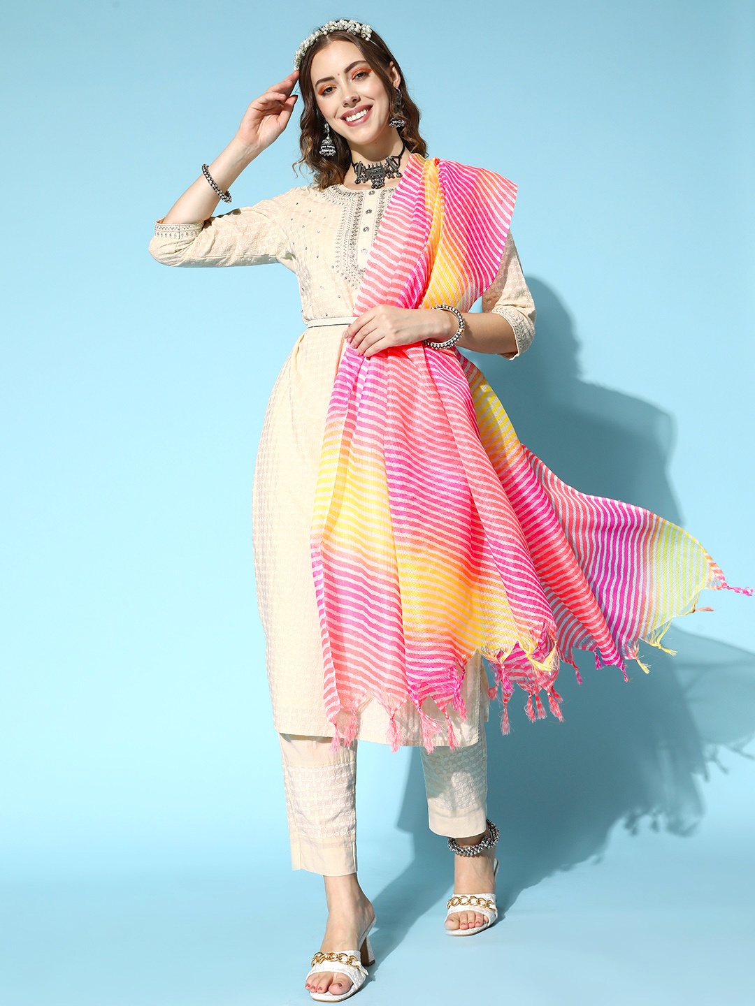 

Ishin Women Ethnic Motifs Pure Cotton Shimmer & Sequin Kurta Set with Dupatta, Cream
