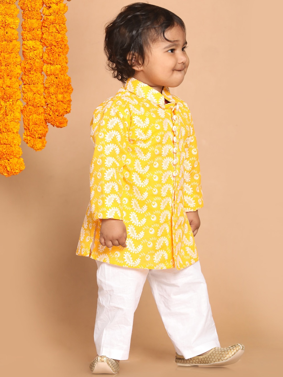 

VASTRAMAY Boys Orange Printed Thread Work Pathani Chikankari Pure Cotton Kurta