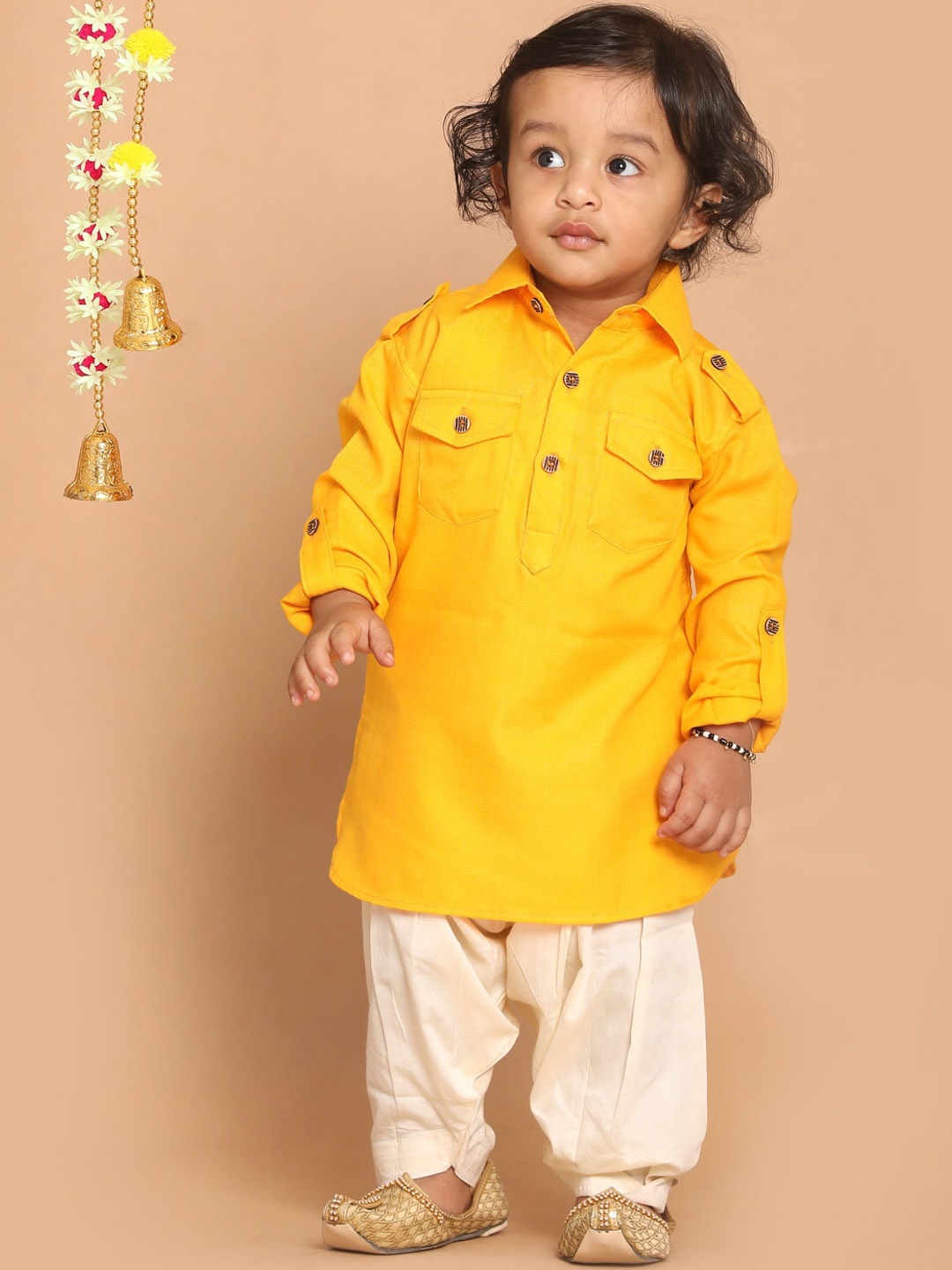 

VASTRAMAY Boys Yellow Pathani Kurta