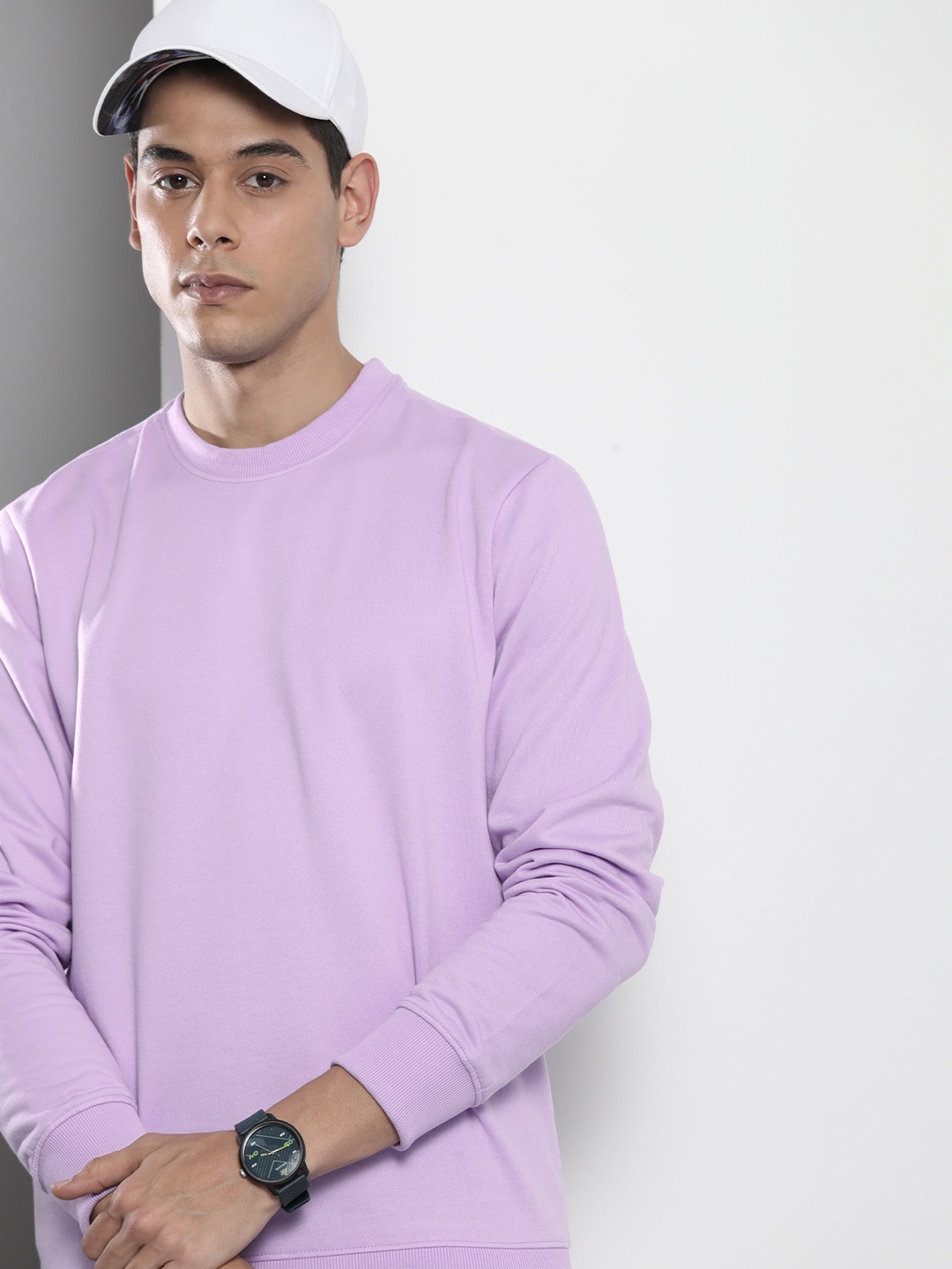 

The Indian Garage Co Men Lavender Solid Sweatshirt