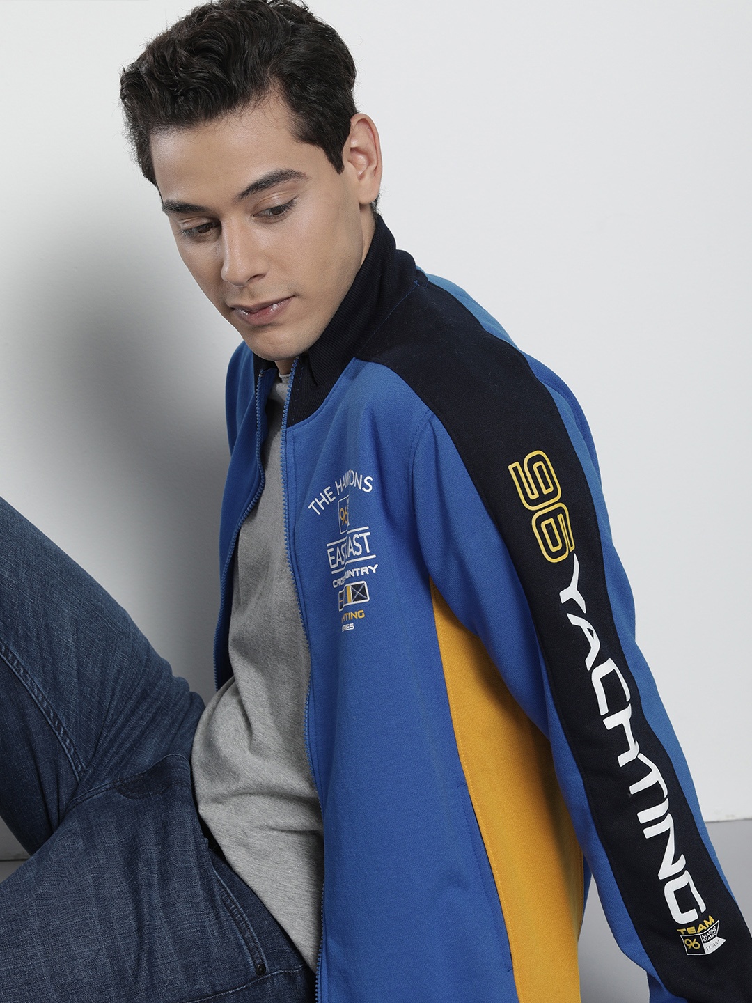 

The Indian Garage Co Men Colourblocked Sweatshirt, Blue