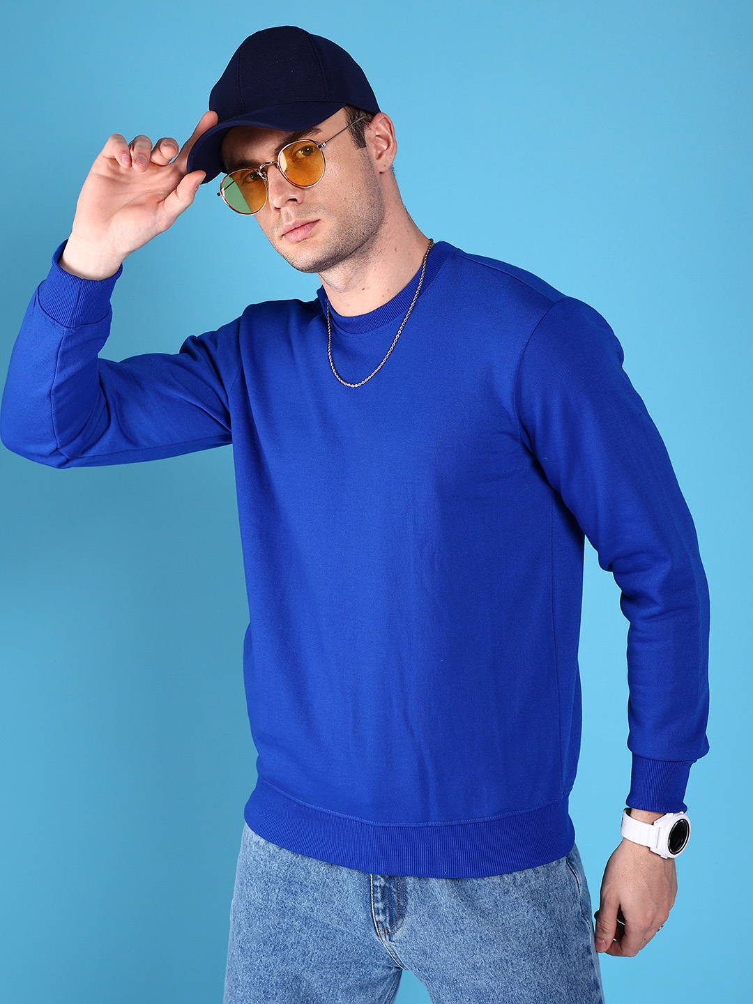 

The Indian Garage Co Men Blue Solid Sweatshirt