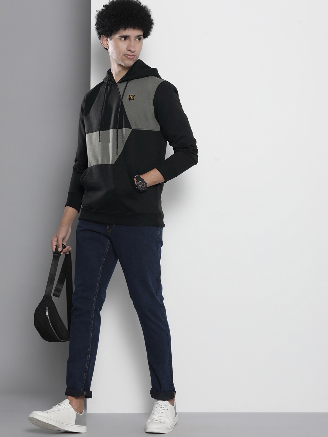 

The Indian Garage Co Men Black & Grey Colourblocked Hooded Sweatshirt