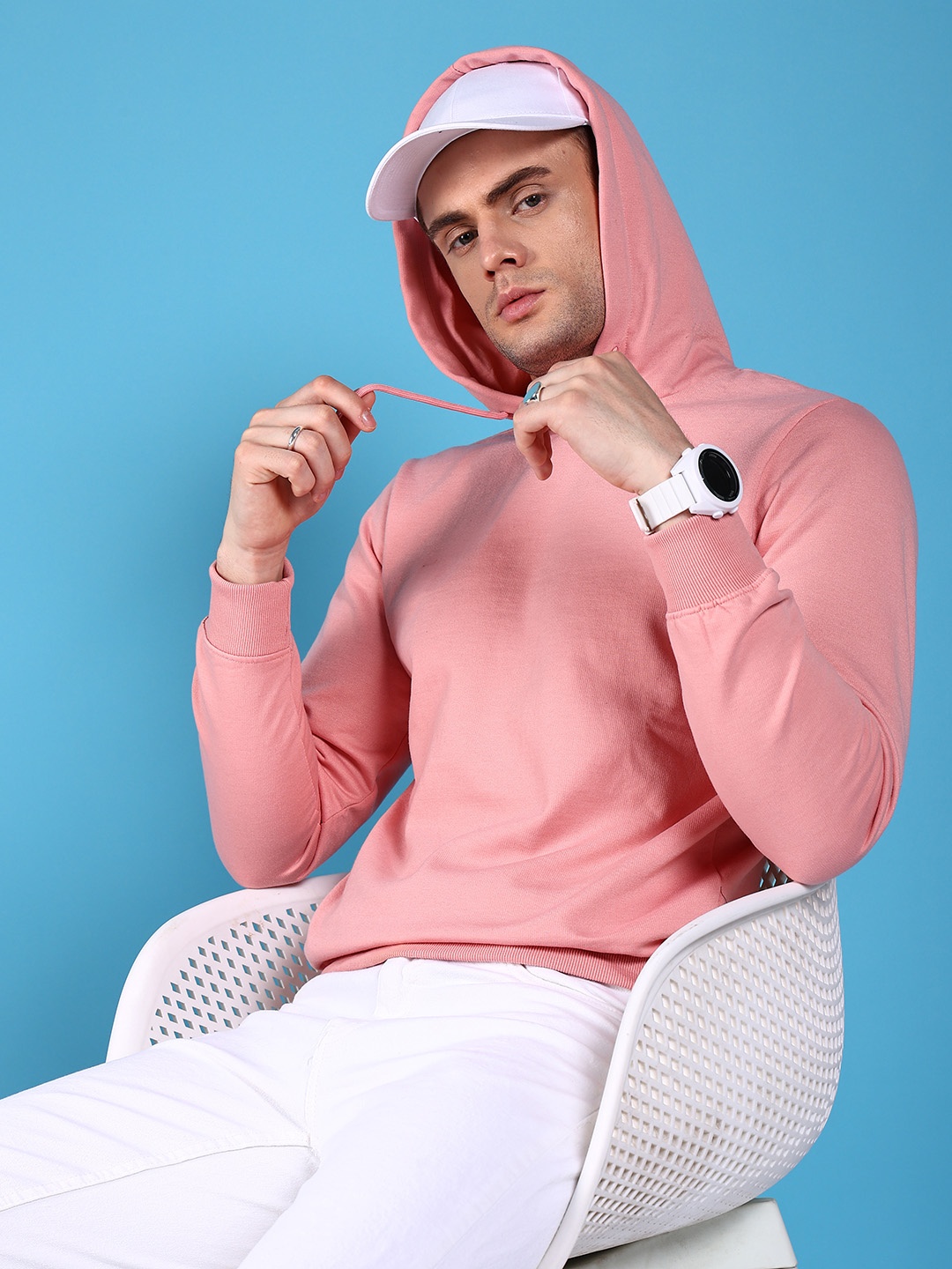 

The Indian Garage Co Men Pink Solid Hooded Sweatshirt