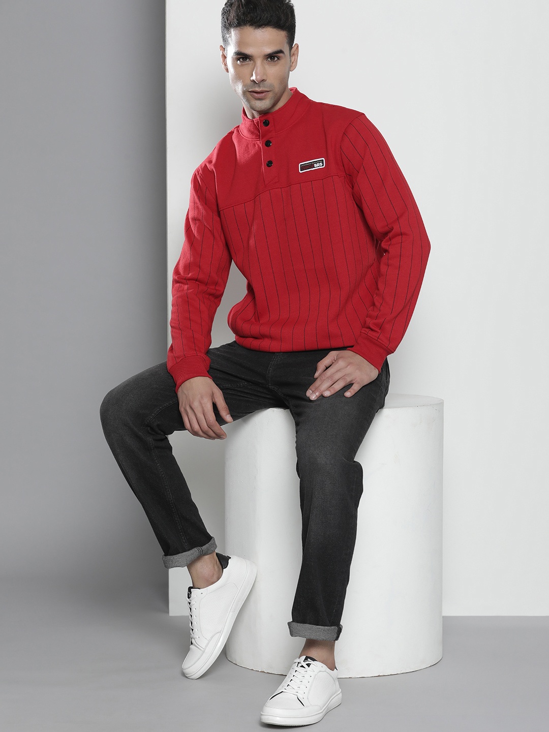 

The Indian Garage Co Men Red Striped Sweatshirt