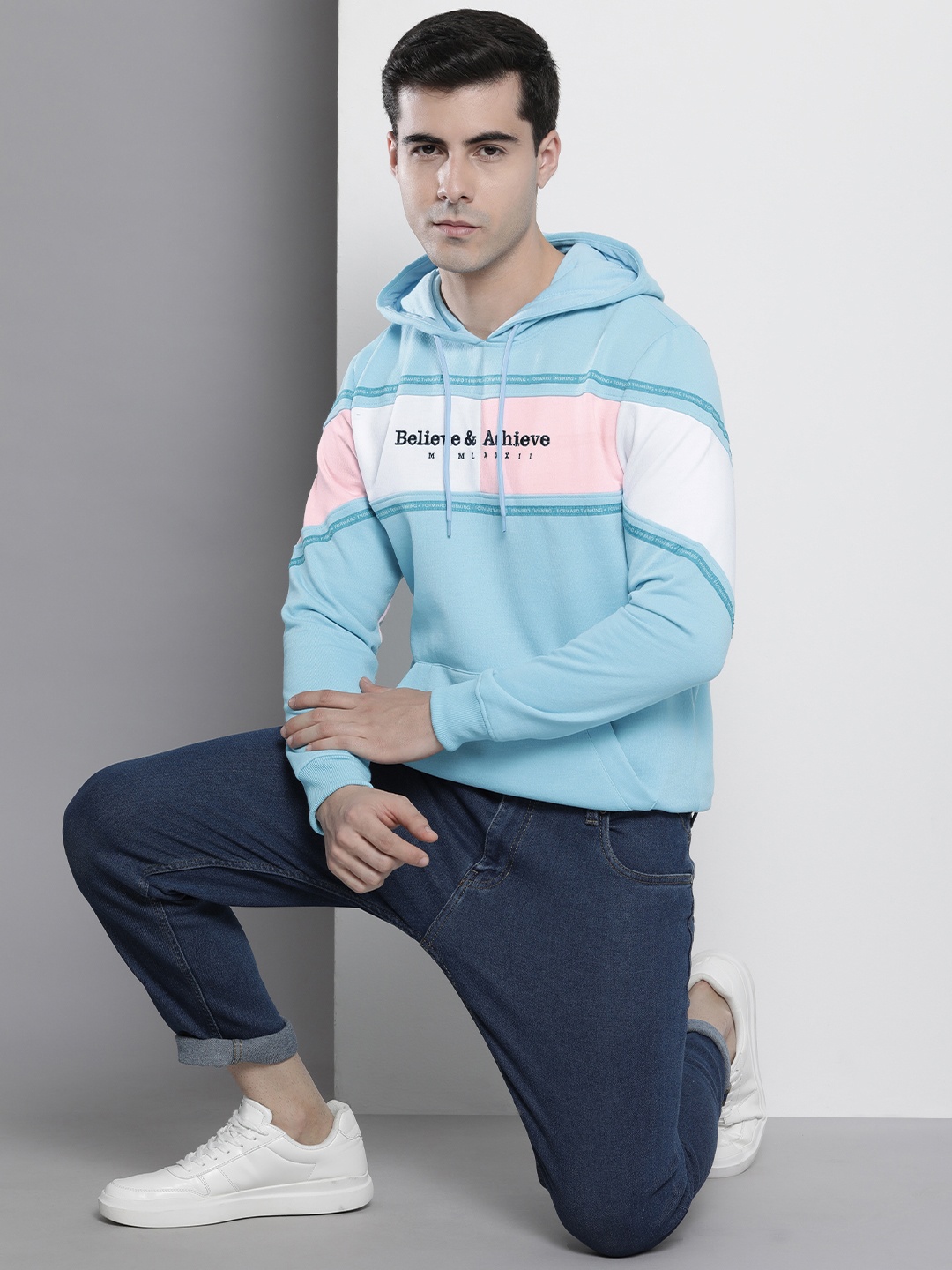 

The Indian Garage Co Men Blue & Pink Embroidered Hooded Sweatshirt