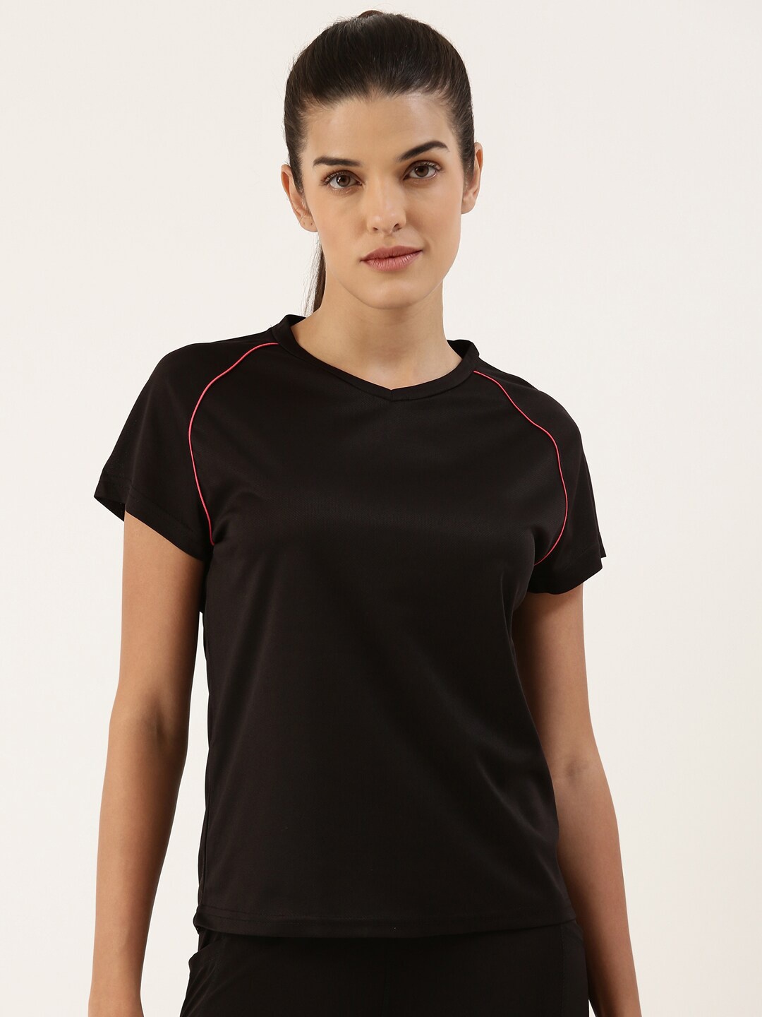 

Bannos Swagger Women Black Solid Anti static Training T-shirt