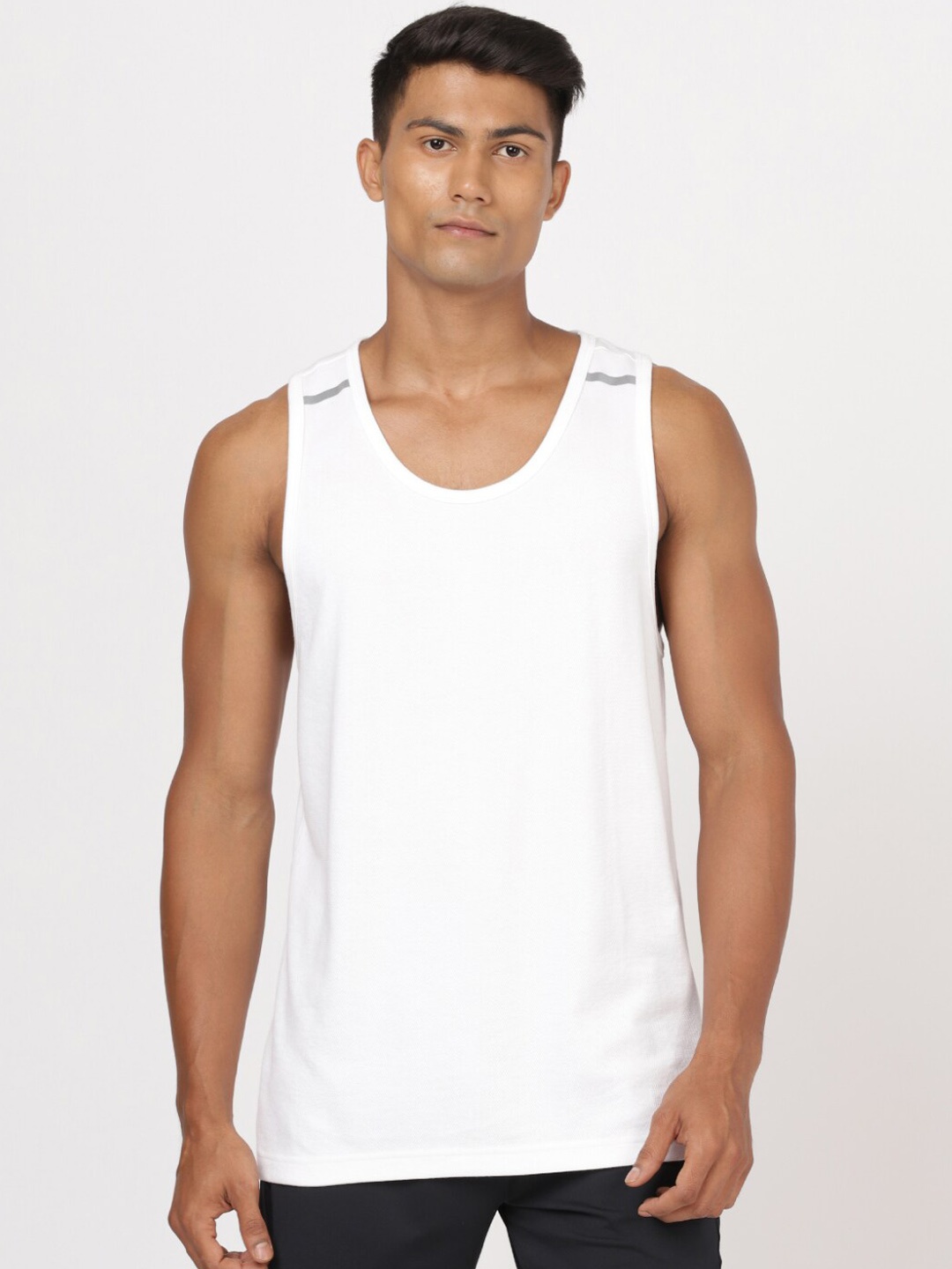 

Jockey Men White Solid Cotton Innerwear Vests
