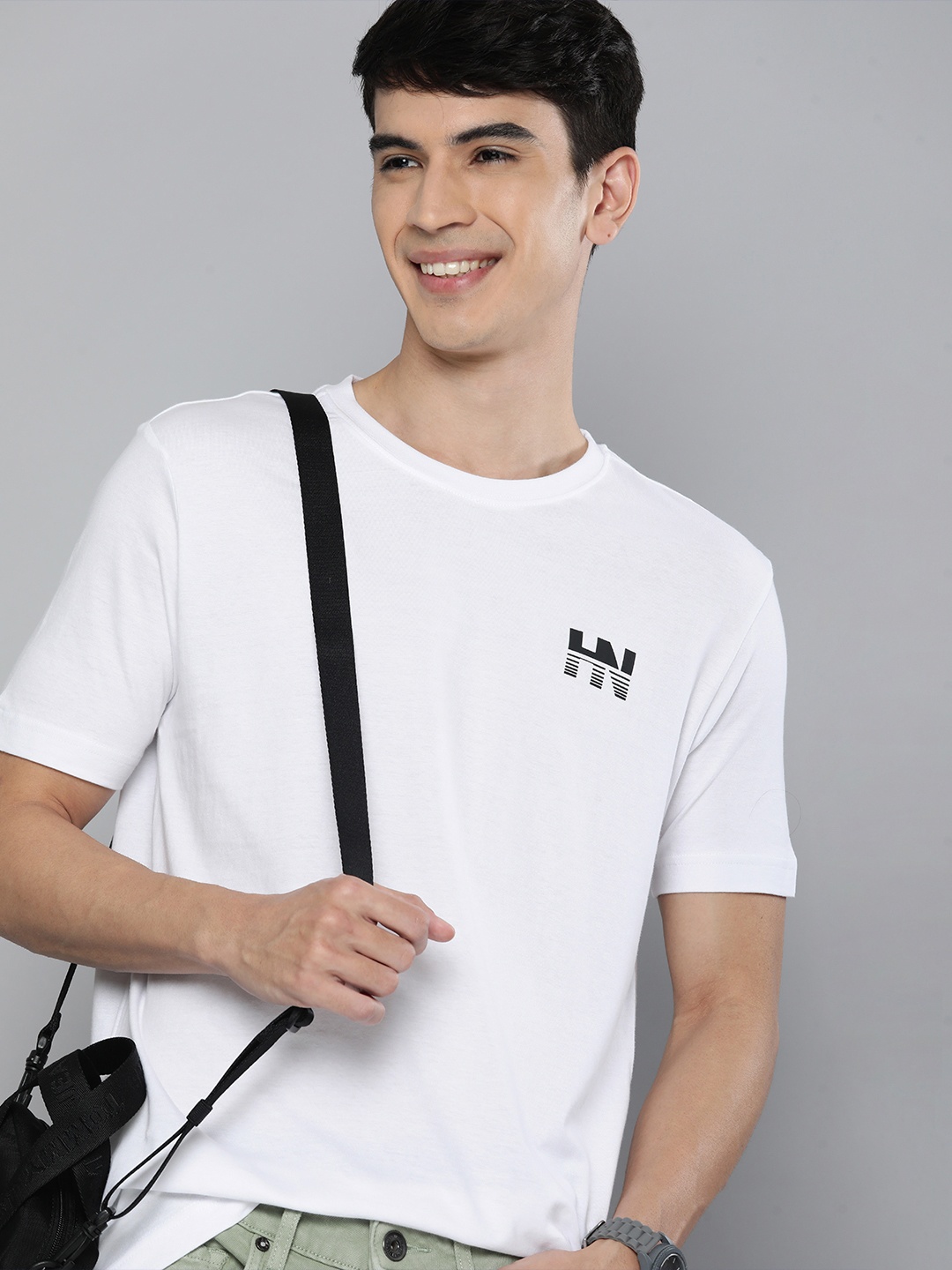 

HERE&NOW Men White Pure Cotton T-shirt