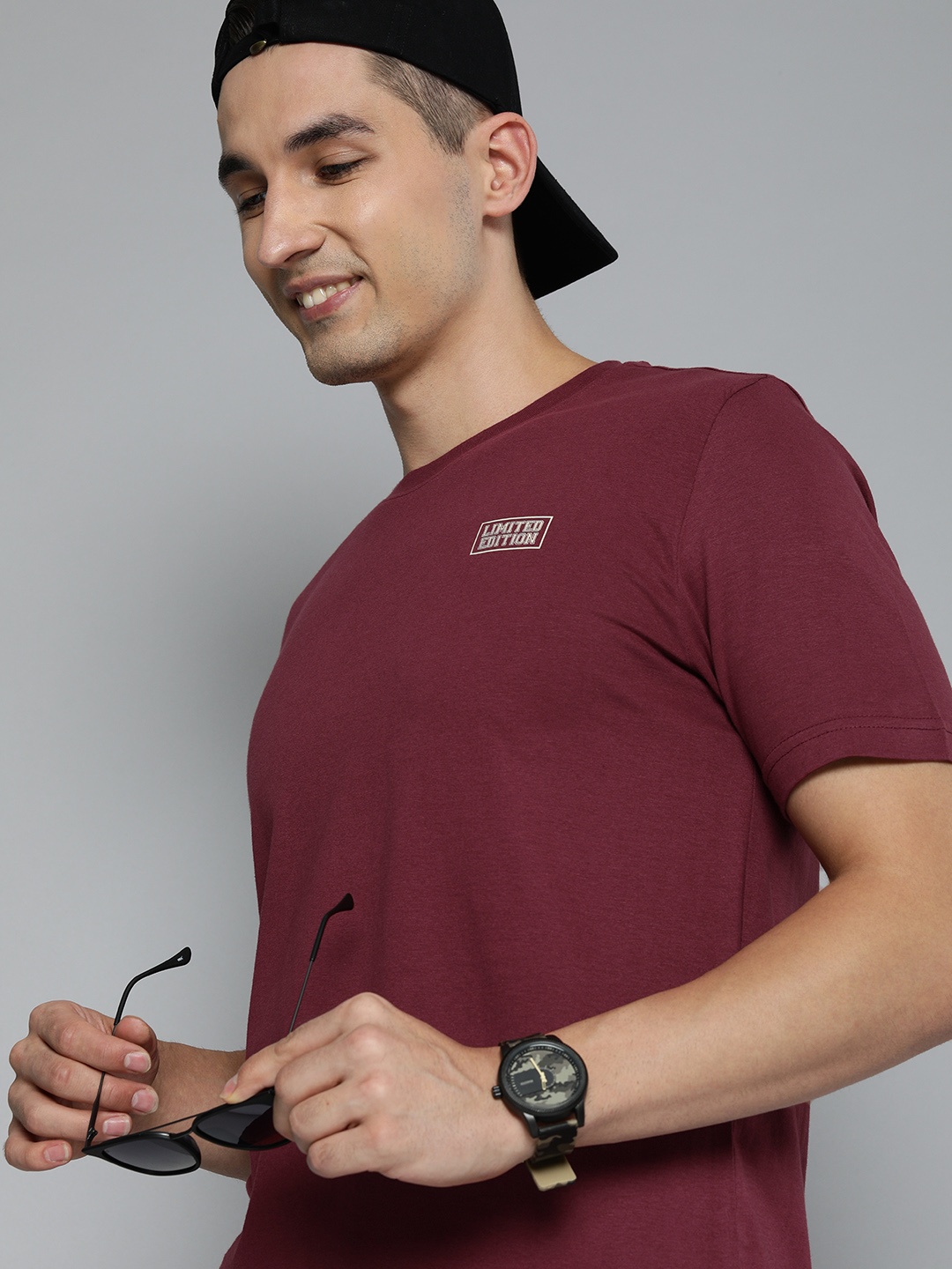 

HERE&NOW Men Burgundy Pure Cotton T-shirt