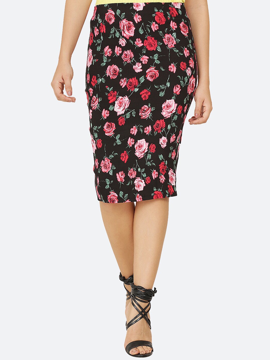 

FRANCLO Women Black & Red Printed Pencil Skirt